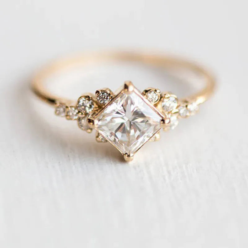 Karen - Elegant Delysian Queen-ring